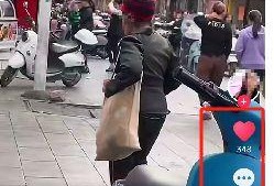 玉林街头大人爆料视频