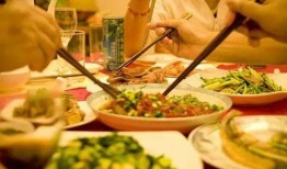 文山酒吧吃瓜事件网红,网红直播引发的网络狂欢与争议