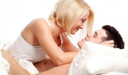 爱爱视频在线观看,激情瞬间，情感共鸣